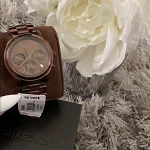 Bronze unisex Michael Kors watch